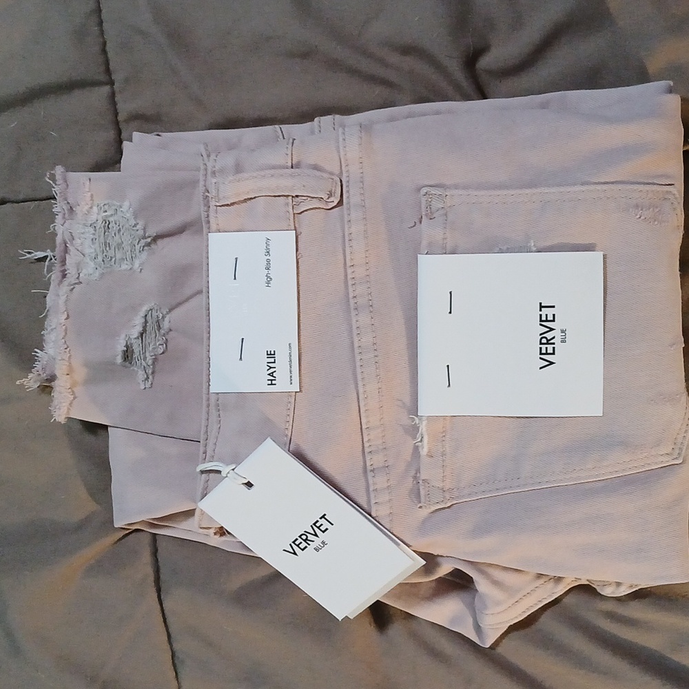 VERVET NWT high rise skinny  size 29